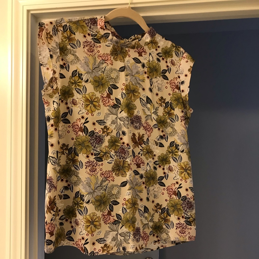 NWT LOFT Outlet Blouse